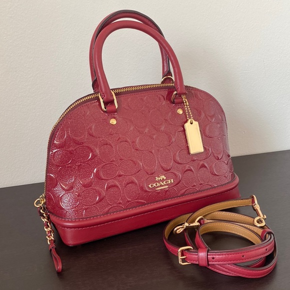 Coach vernis and leather crossbody - Picture 1 of 15